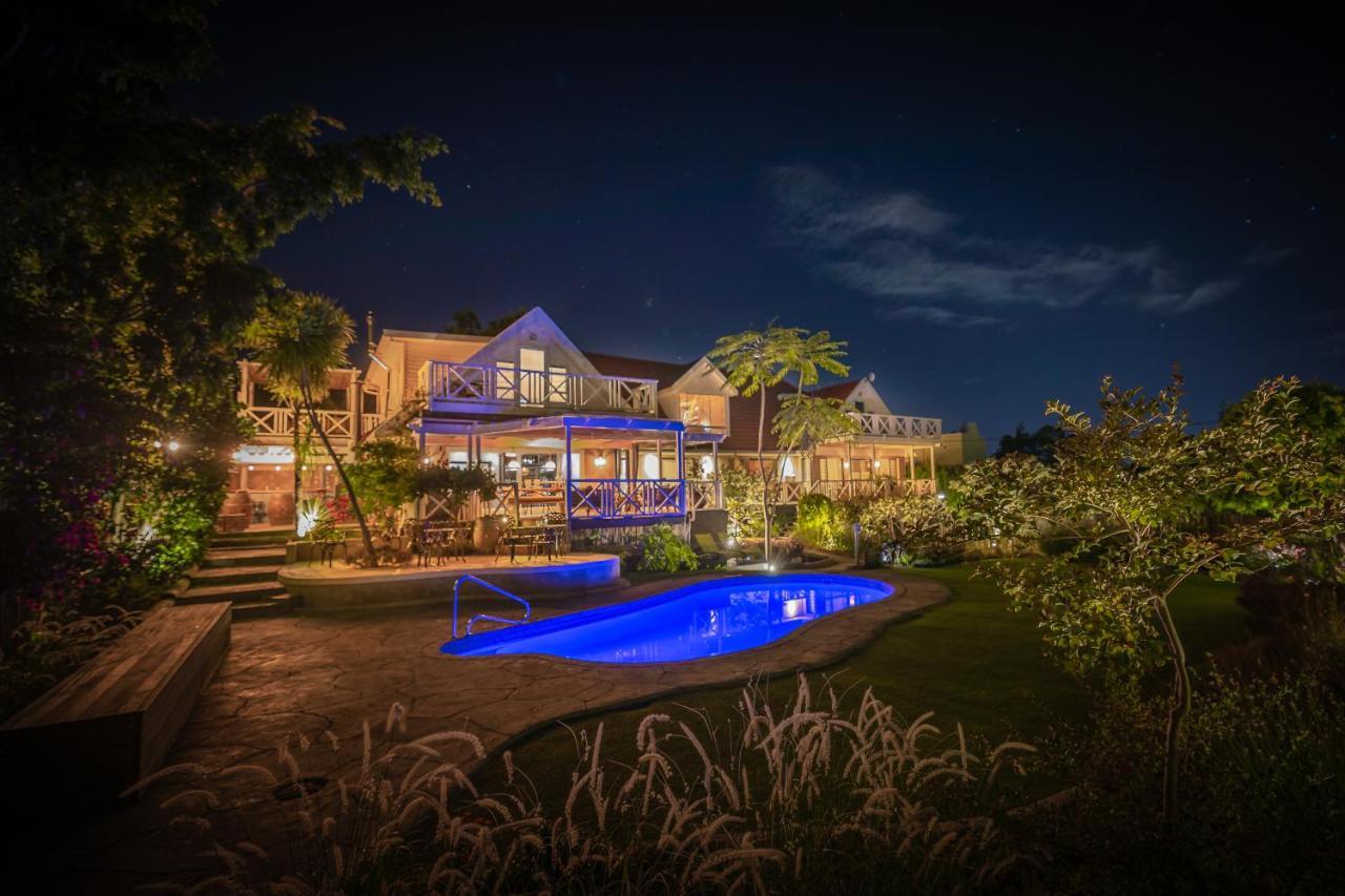 Yebo Boutique Guesthouse Somerset West Exteriér fotografie